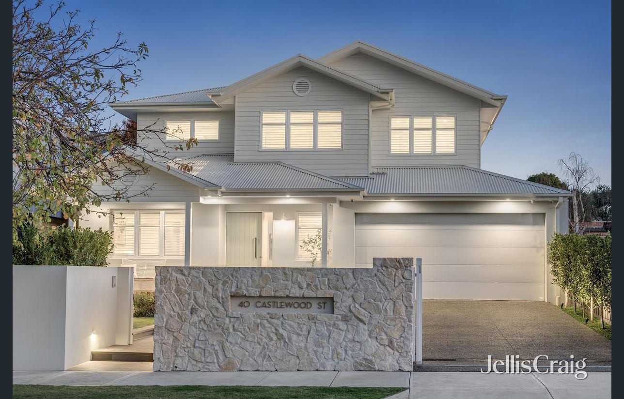 Bentleigh NEW BUILT FULL PAINT